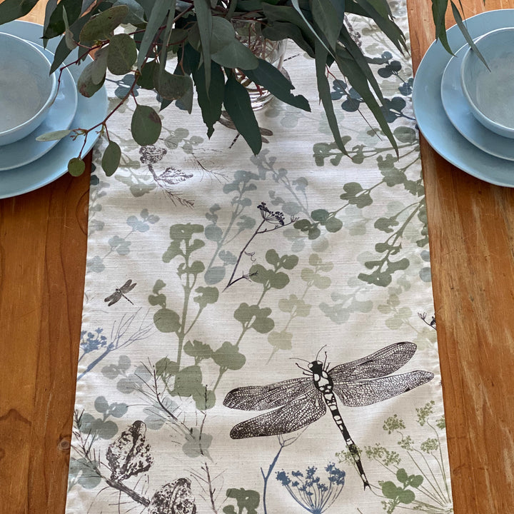 ECO Table Runner Dragonfly Delight Design (42cm x 160cm).